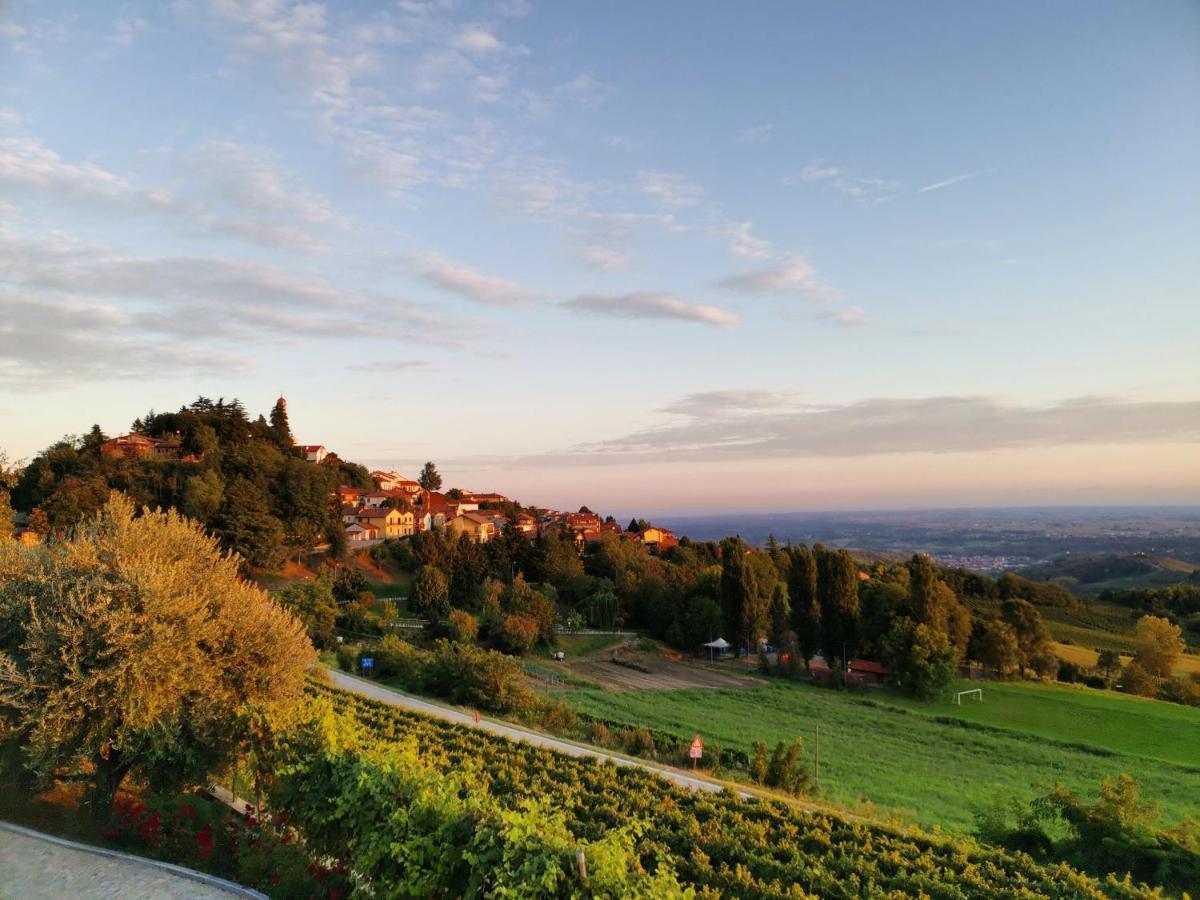 Alle Tre Colline Albugnano Exterior foto